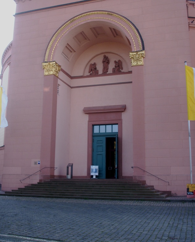 Darmstadt, Darmstadt-Mitte, St. Ludwig mit Eichbergviertel, St. Ludwig, Wilhelminenplatz