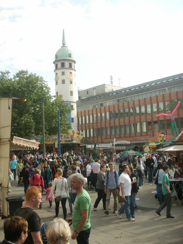 Darmstadt, Darmstadt-Mitte, Stadtzentrum, Heinerfest 2011, Friedensplatz