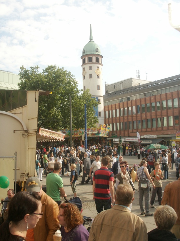 Darmstadt, Darmstadt-Mitte, Stadtzentrum, Heinerfest 2011, Friedensplatz