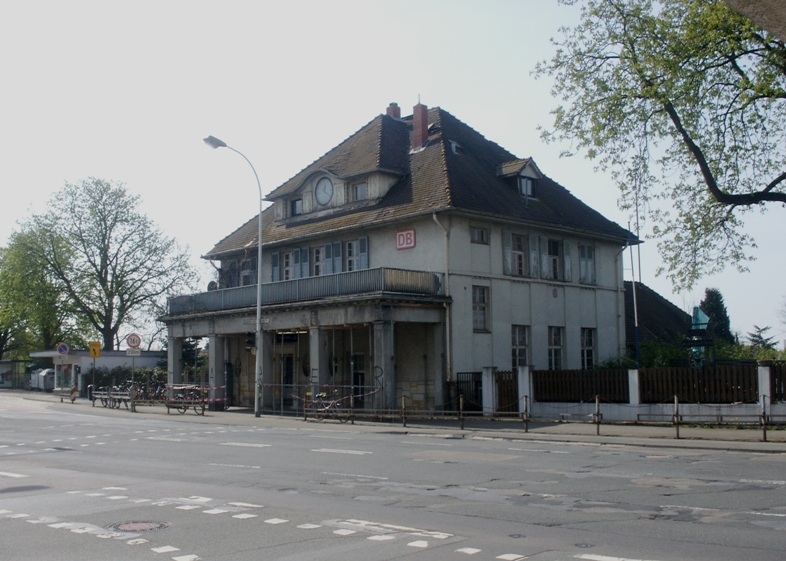 Darmstadt, Darmstadt-West, Am Südbahnhof, Südbahnhof