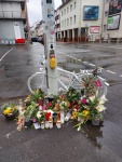 Darmstadt, Ein Hundeleben in Darmstadt, Schröder 2023, Ghost Bike als Mahnmal